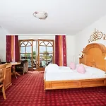In Schwarzbrunn - 4 Sterne Superior Hotel Stans