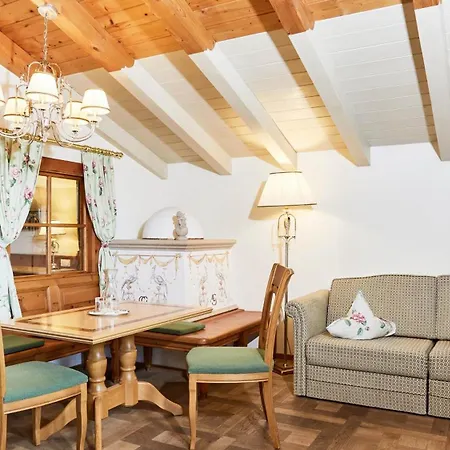Hotel Luxury Schwarzbrunn 4*