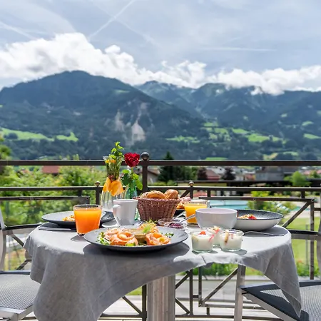 Luxury Schwarzbrunn Отель