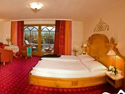 Hotel In Schwarzbrunn 4*