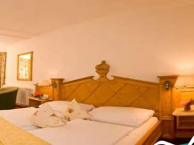 In Schwarzbrunn 4*